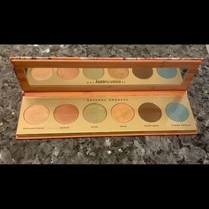 Natural Goddess Eyeshadow Palette